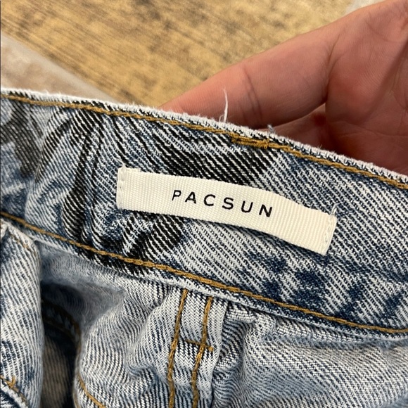 PacSun High Rise Straight Light Blue Denim Jeans Butterfly Print Button Fly 26 - Picture 5 of 10